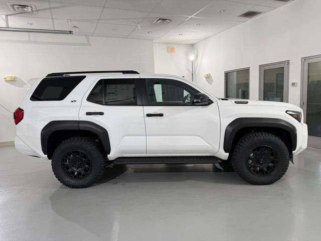 Vehicle image 4 of 56