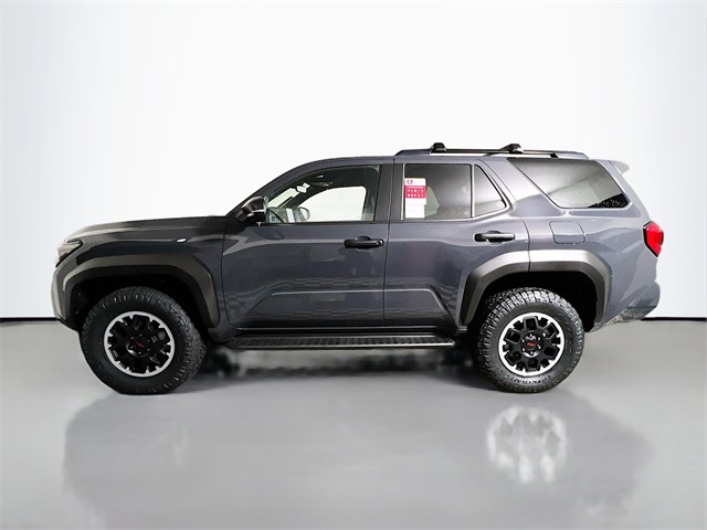 Vehicle image 8 of 33