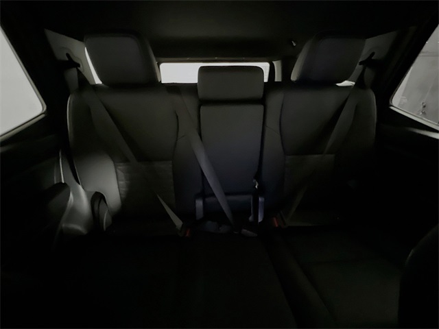 Vehicle image 13 of 33