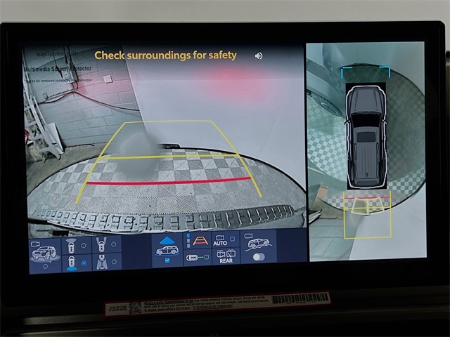 Vehicle image 19 of 33