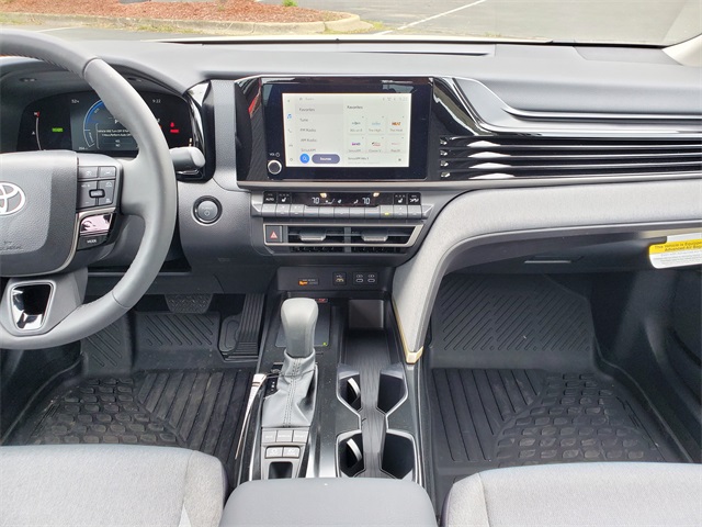 Vehicle image 13 of 34