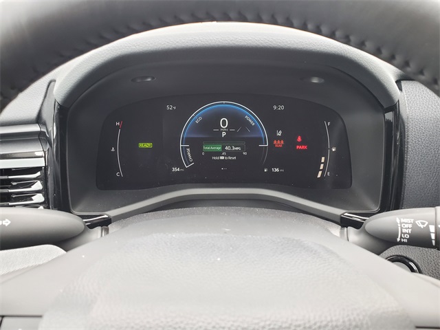 Vehicle image 23 of 34