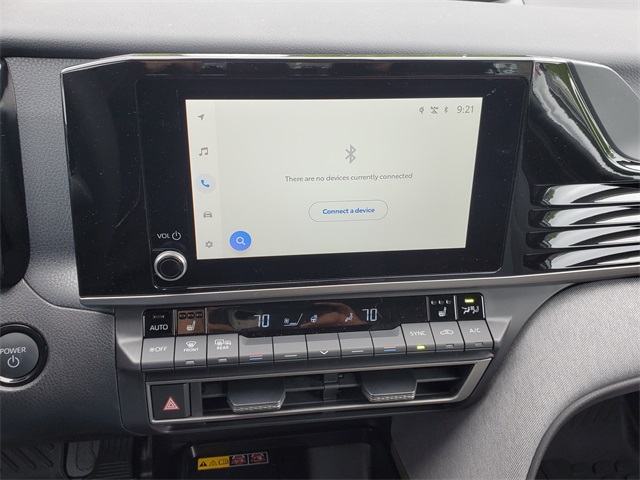 Vehicle image 26 of 34
