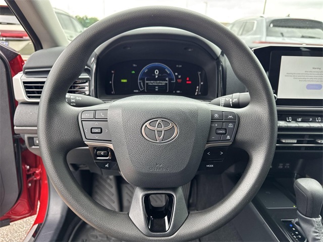 Vehicle image 18 of 26