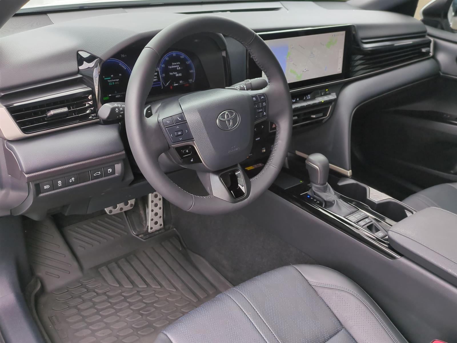 Vehicle image 9 of 37