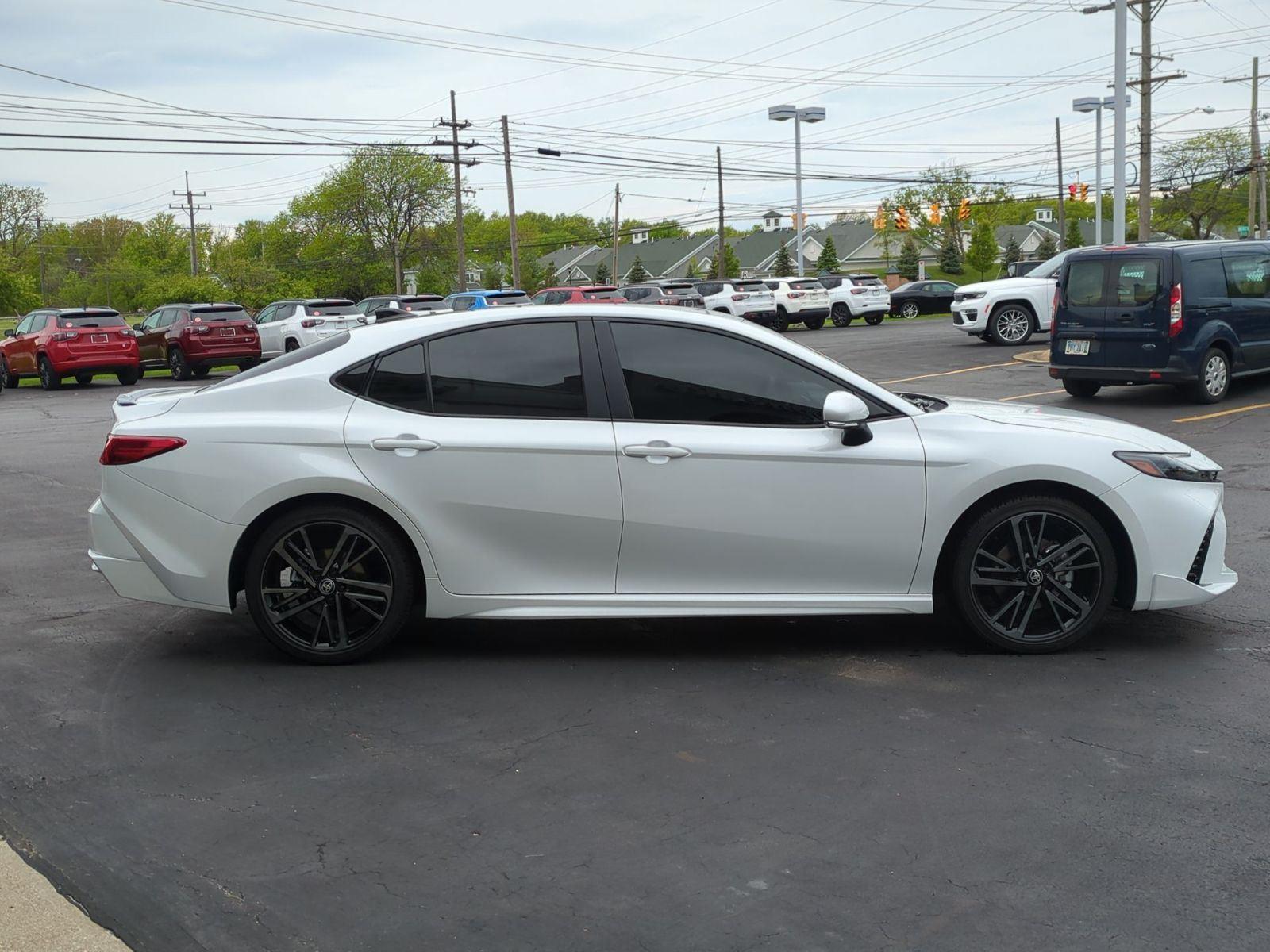 Vehicle image 4 of 37