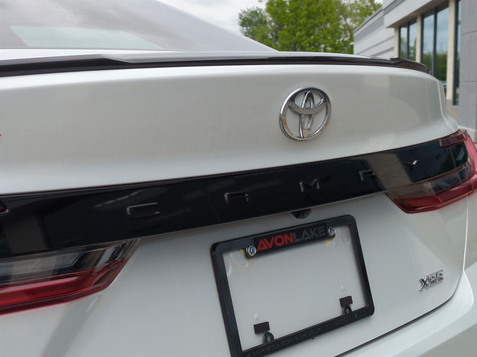 Vehicle image 12 of 37