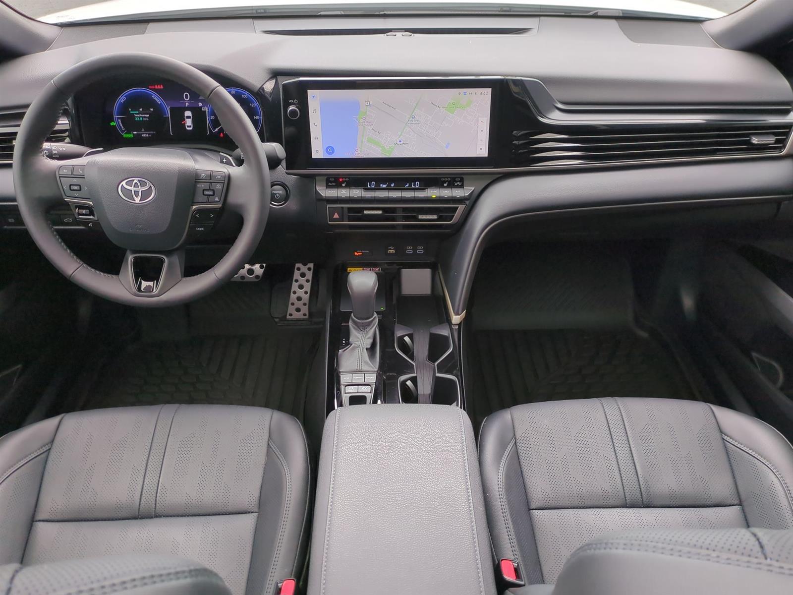 Vehicle image 15 of 37