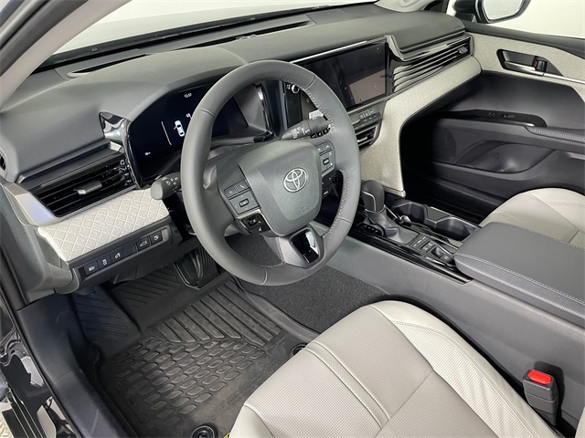 Vehicle image 6 of 7