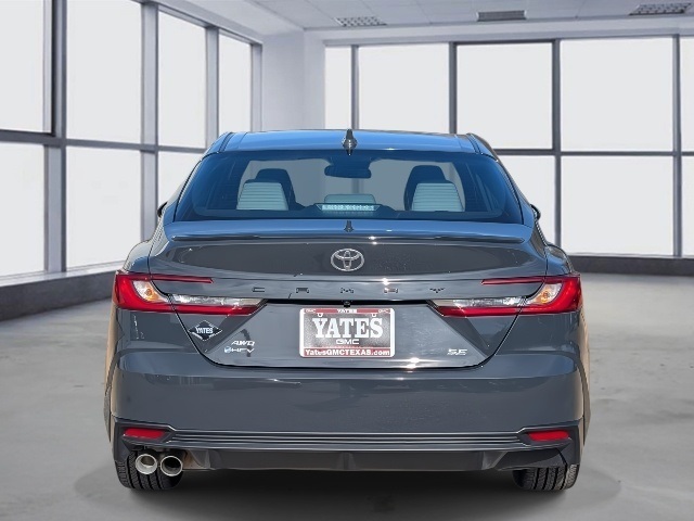 2025 Toyota Camry SE Image 5 of 33