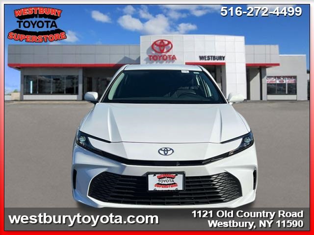 Vehicle image 2 of 34