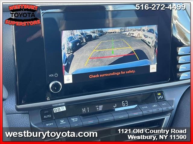 Vehicle image 34 of 34