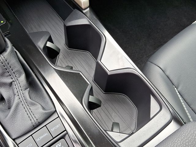 Vehicle image 26 of 41