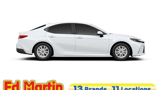 Vehicle image 28 of 92