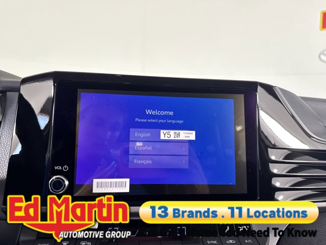 Vehicle image 72 of 92