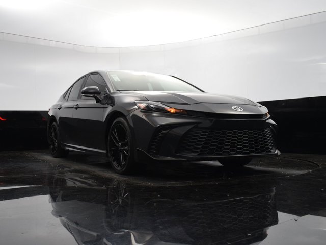 Vehicle image 11 of 40