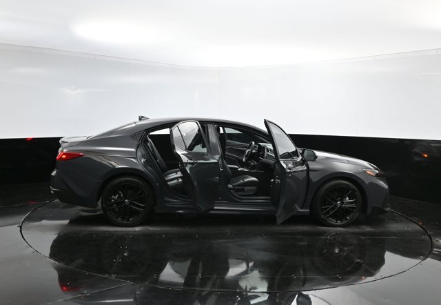 Vehicle image 40 of 40