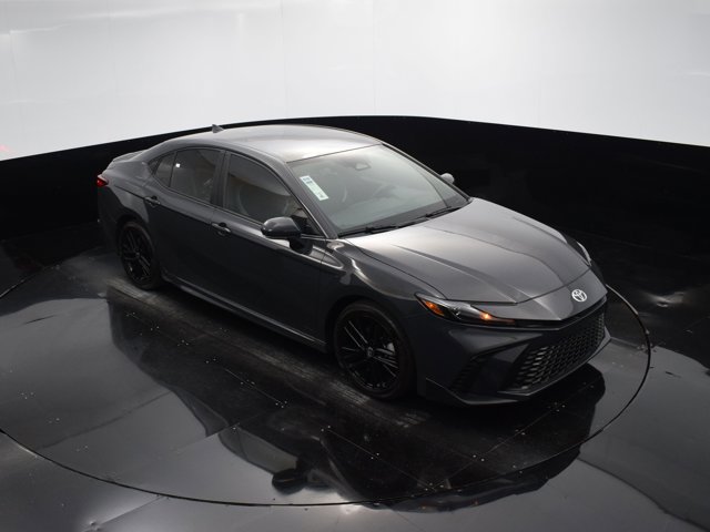 Vehicle image 9 of 40