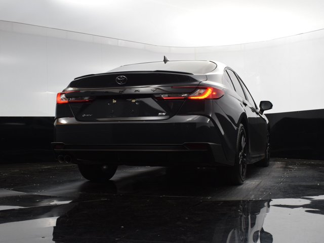 Vehicle image 20 of 40