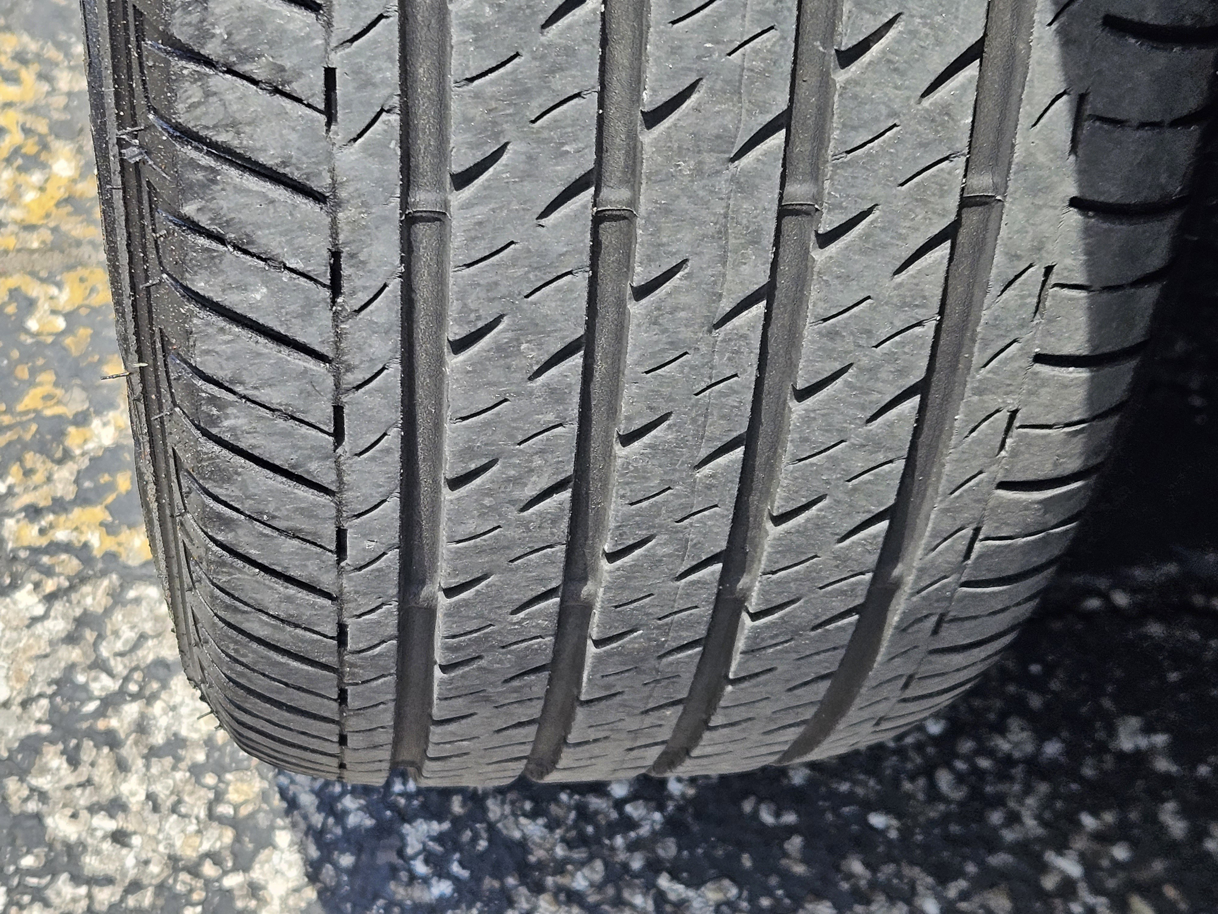 Vehicle image 9 of 22