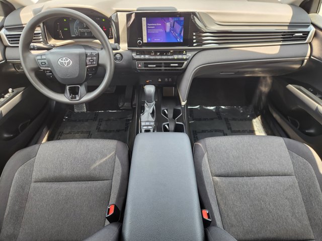 Vehicle image 22 of 30