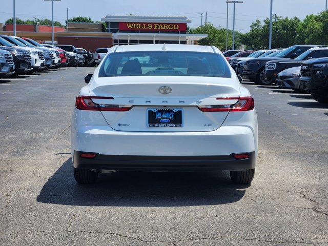 Vehicle image 5 of 30