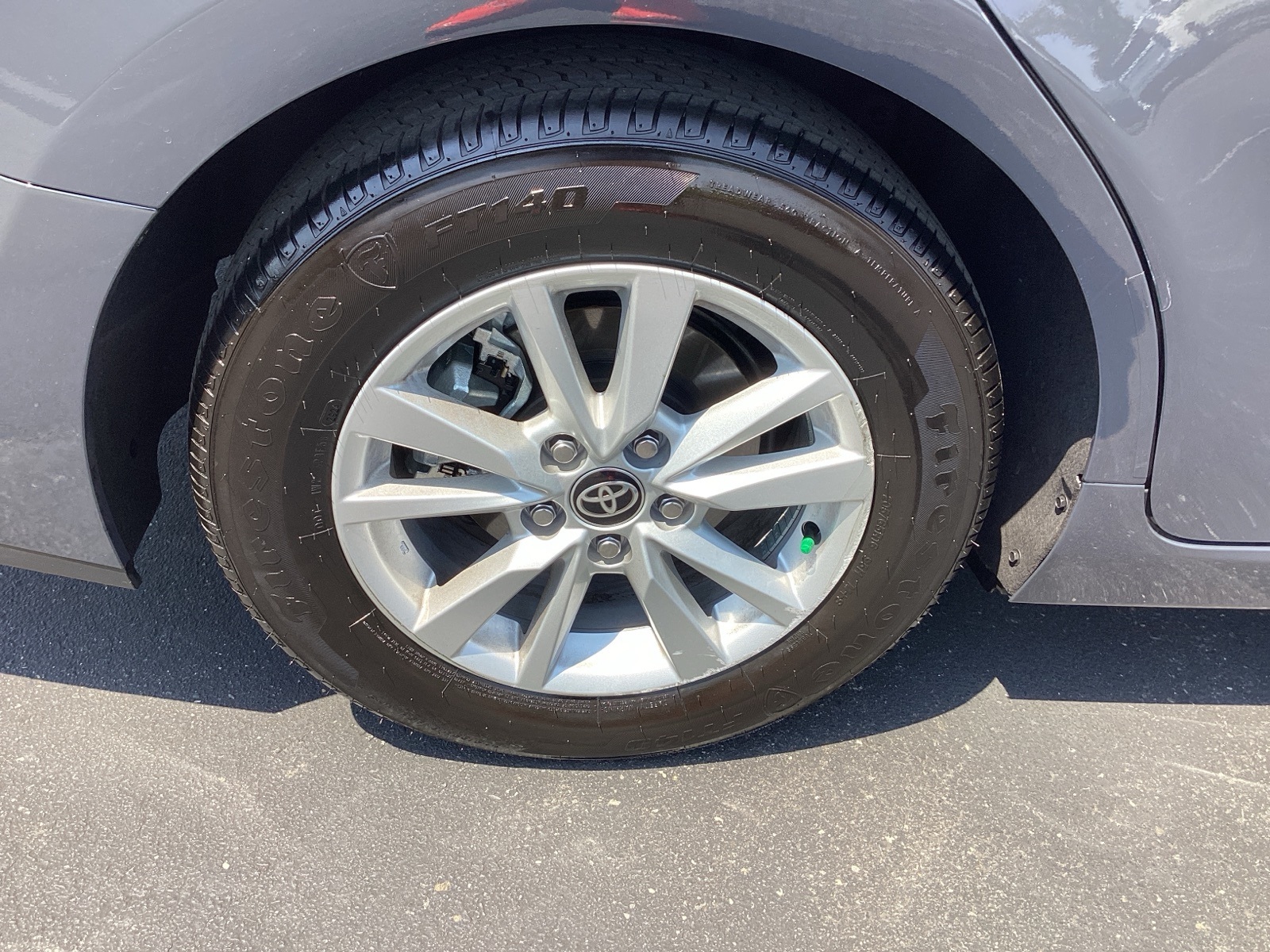 Vehicle image 7 of 24