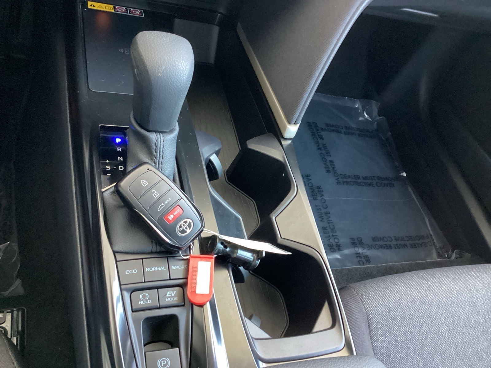 Vehicle image 22 of 24
