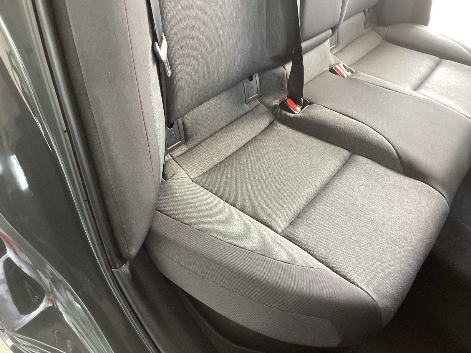 Vehicle image 9 of 24