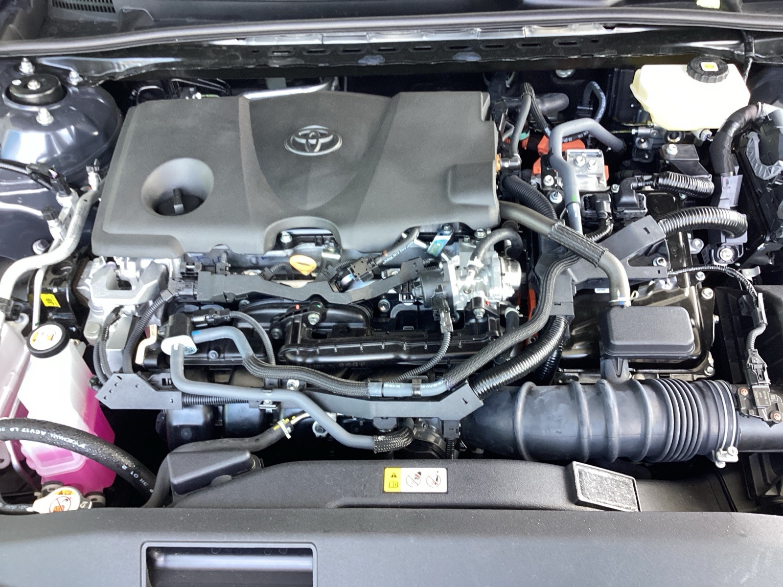Vehicle image 6 of 24