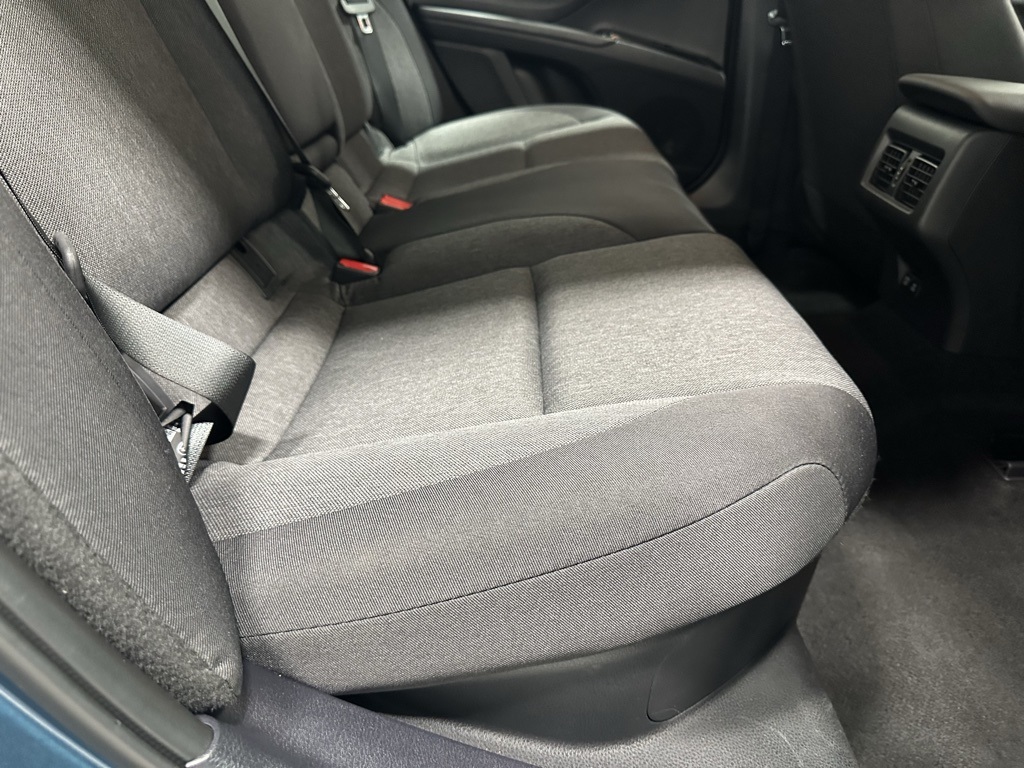 Vehicle image 53 of 70