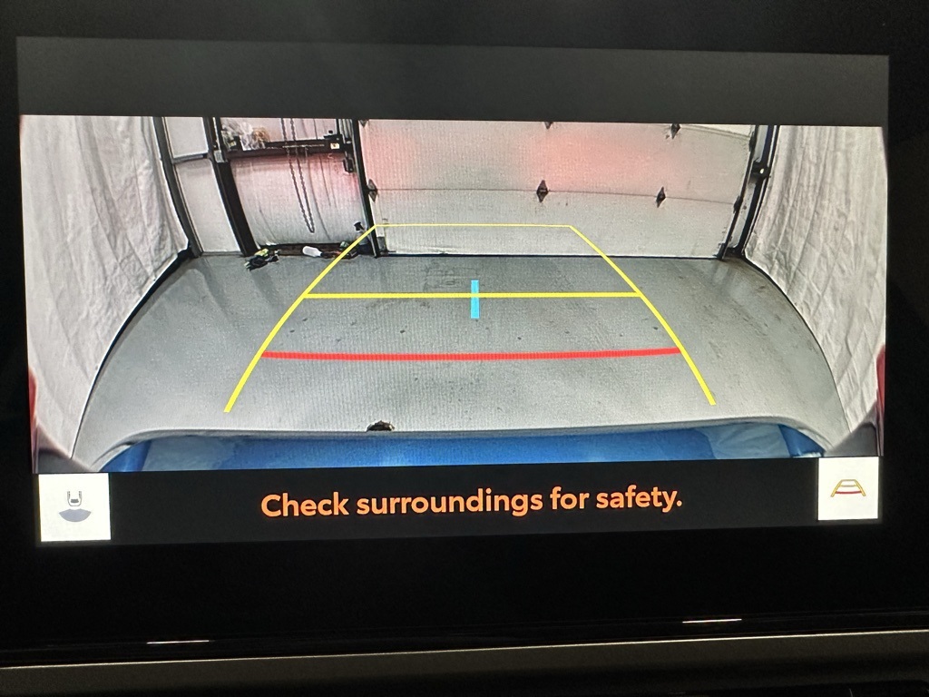 Vehicle image 38 of 70