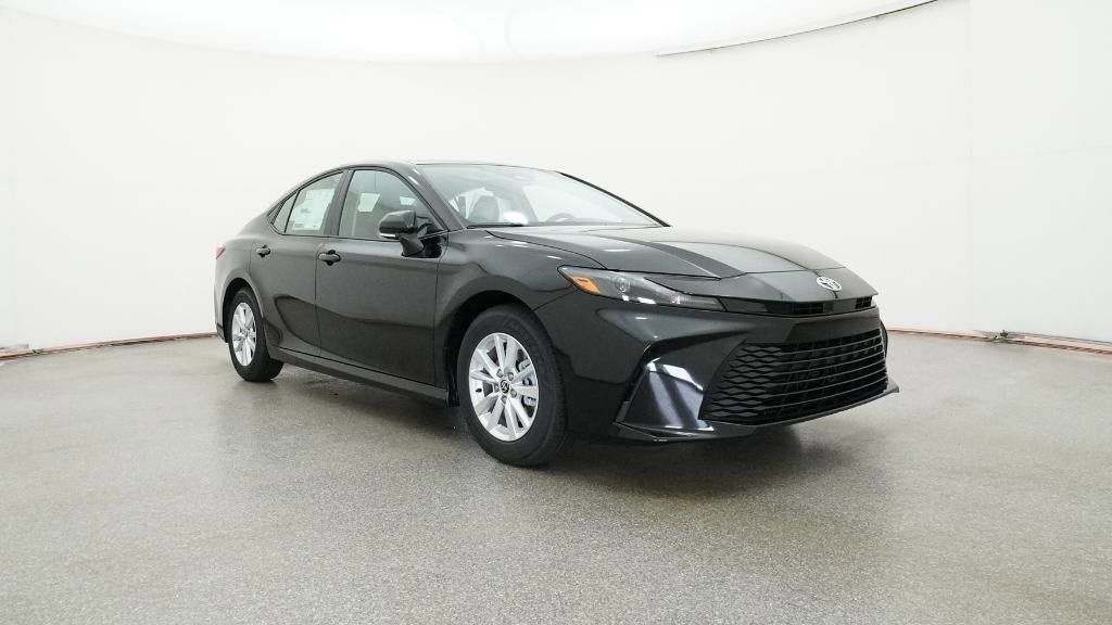 Vehicle image 10 of 33