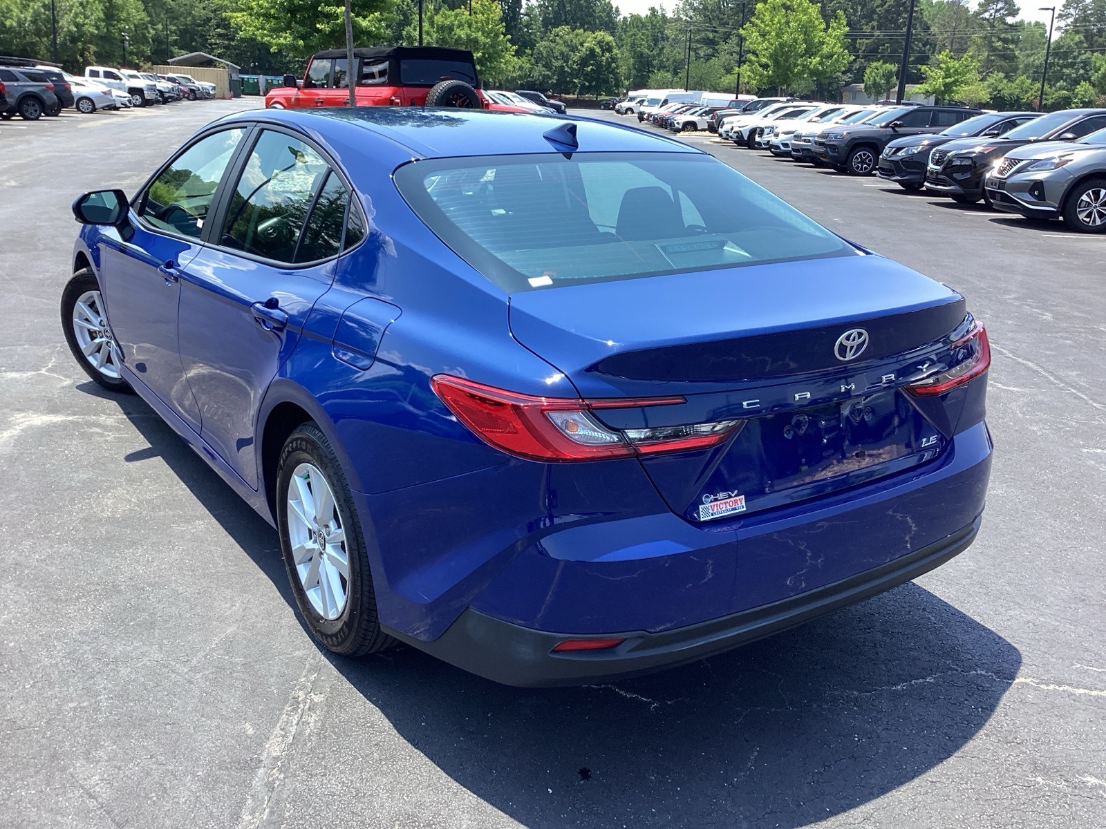 Vehicle image 7 of 25