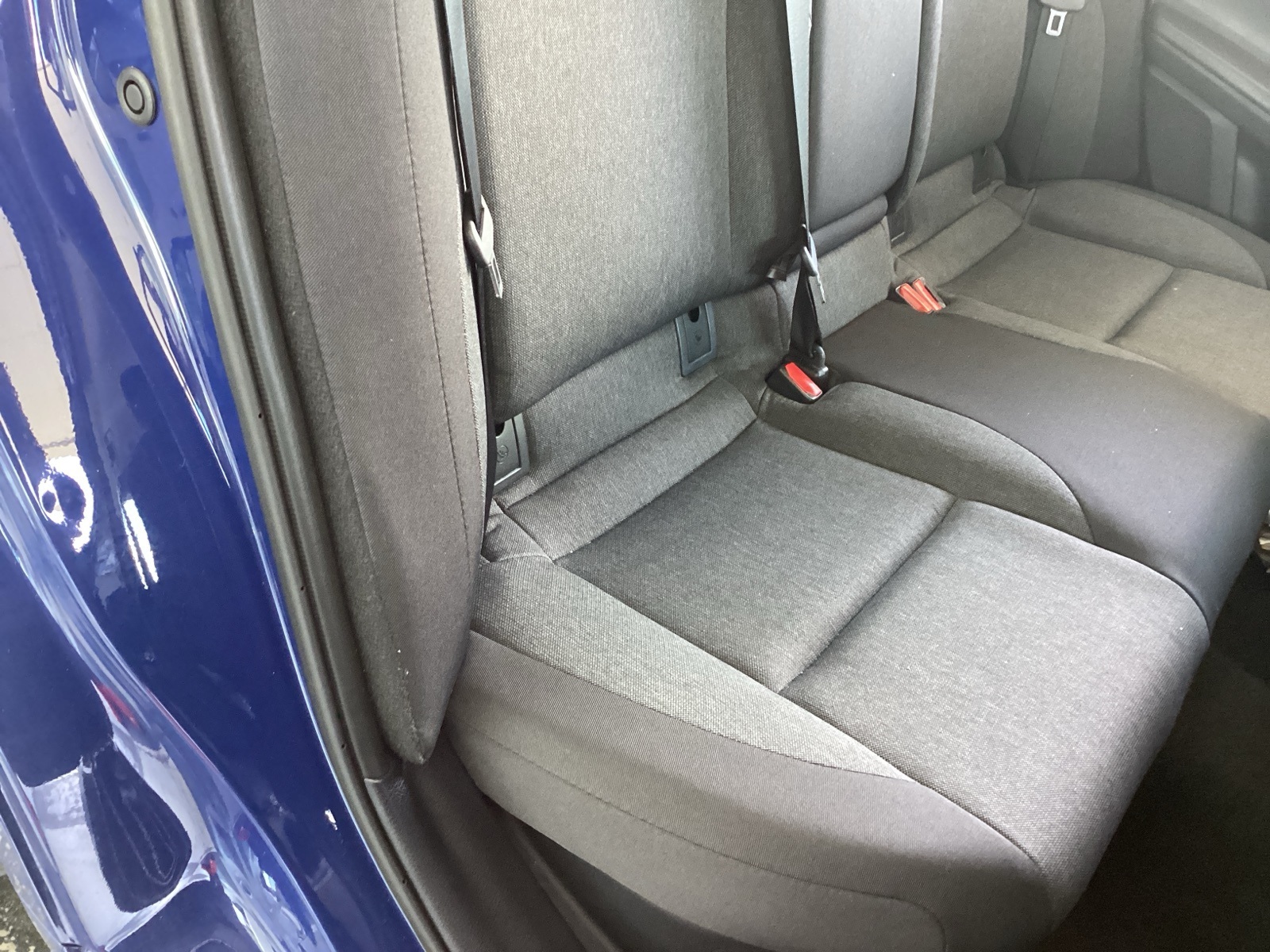 Vehicle image 12 of 25