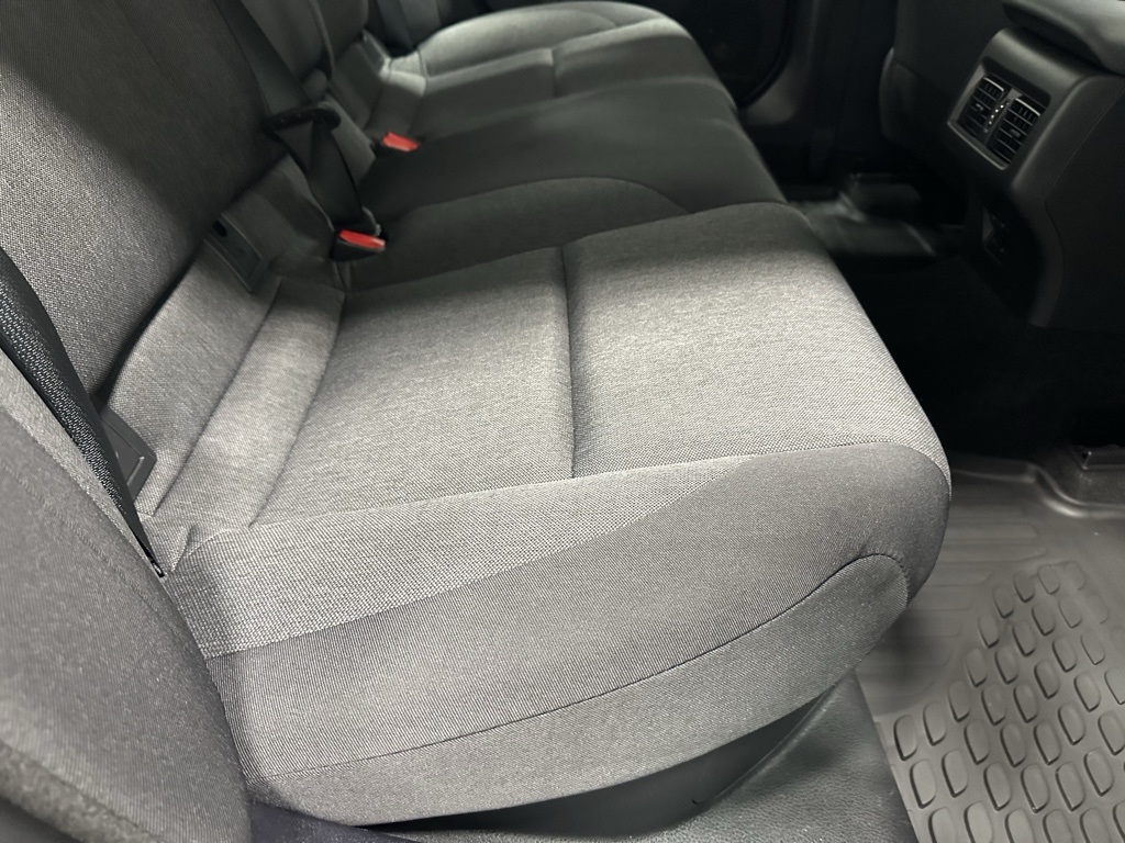 Vehicle image 51 of 68