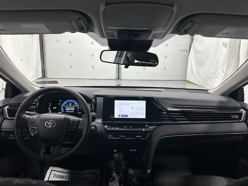 Vehicle image 41 of 68