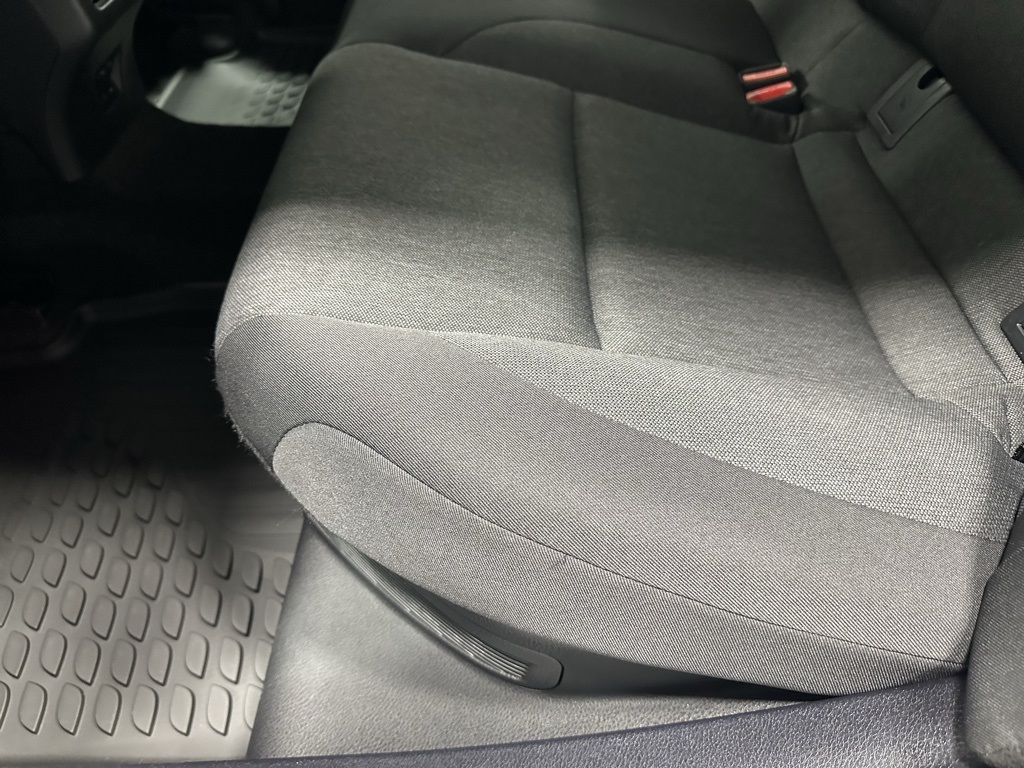 Vehicle image 44 of 68