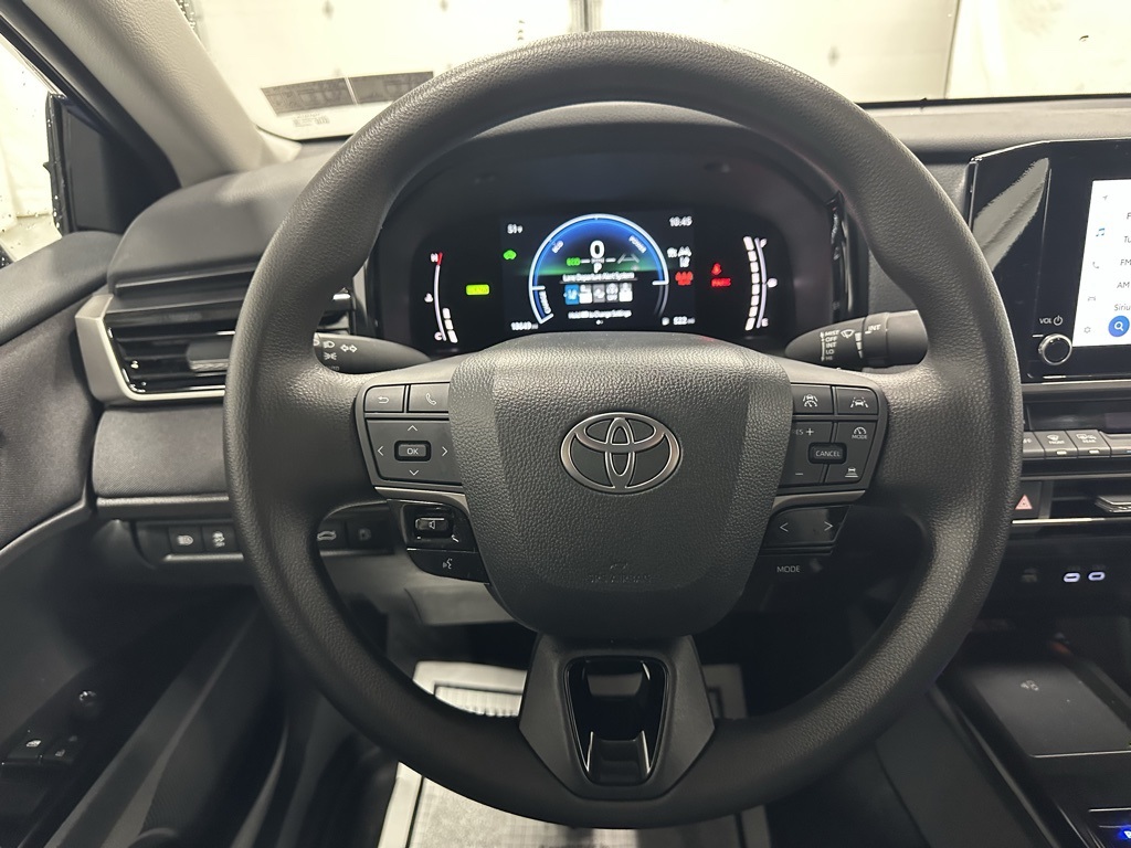 Vehicle image 19 of 68