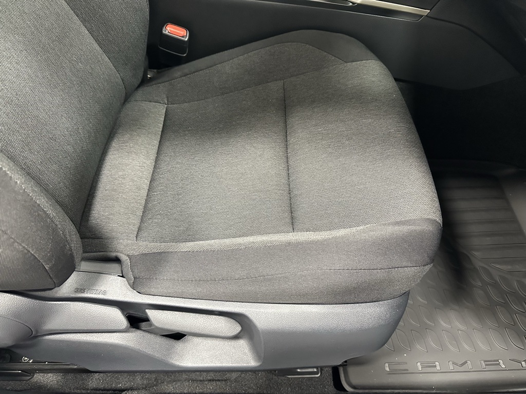 Vehicle image 58 of 68