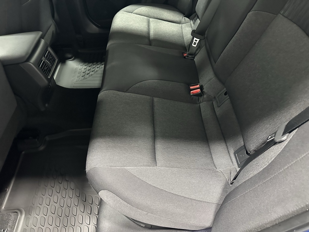 Vehicle image 45 of 68