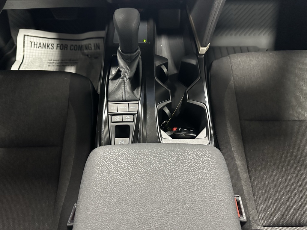 Vehicle image 38 of 68
