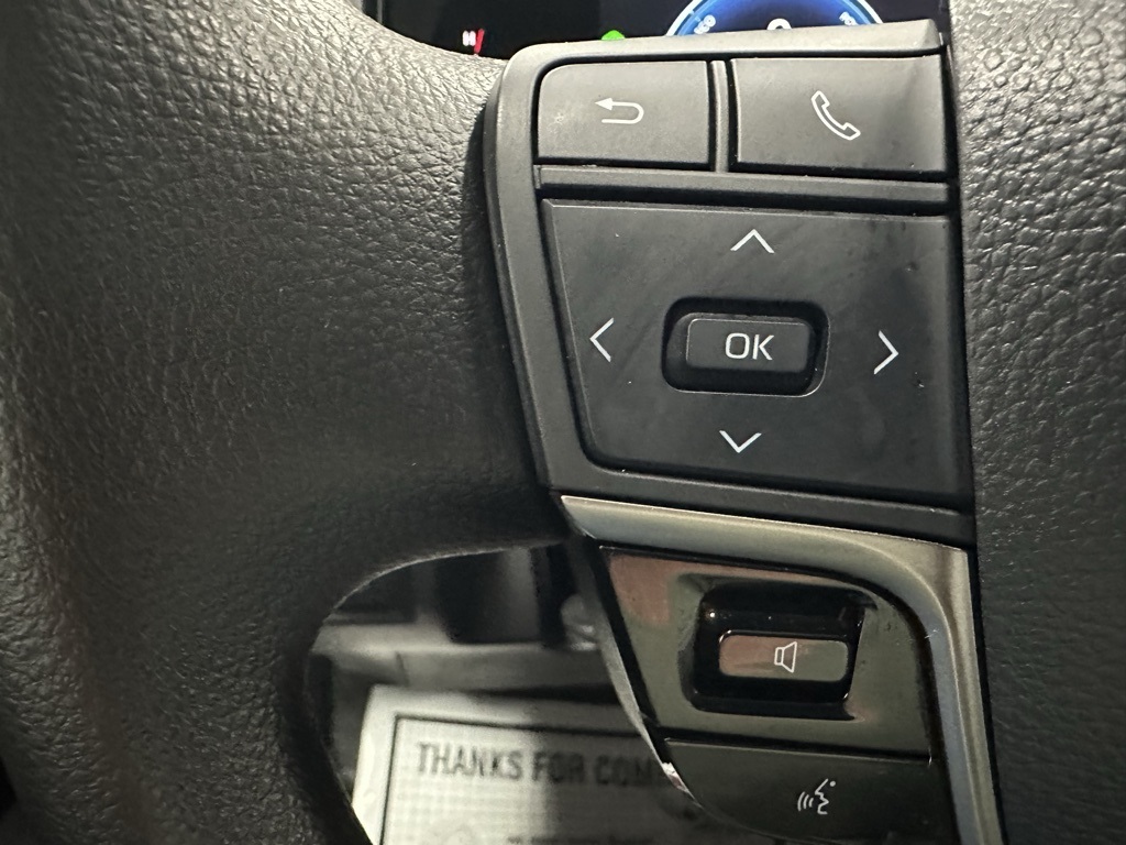 Vehicle image 20 of 68
