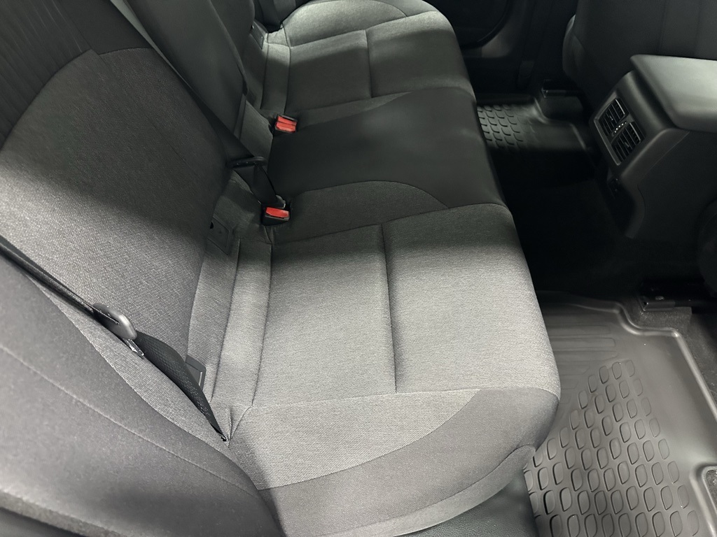 Vehicle image 52 of 68