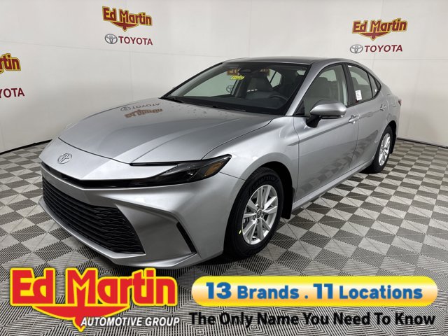 Vehicle image 2 of 56