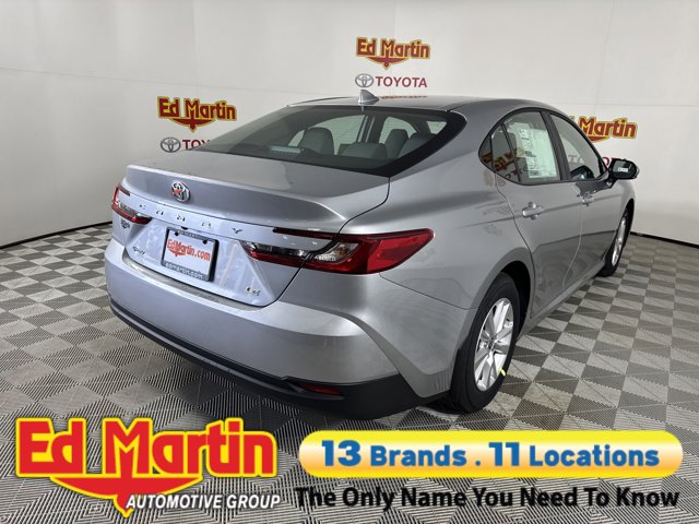 Vehicle image 15 of 56