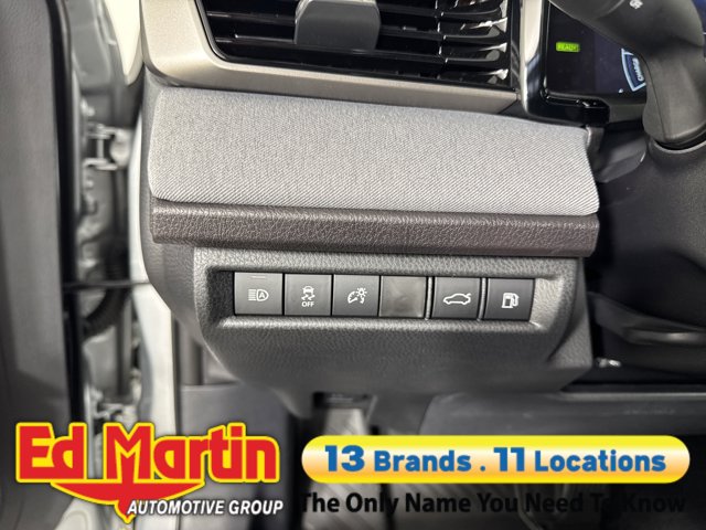 Vehicle image 48 of 56