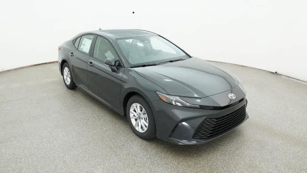 Vehicle image 14 of 32