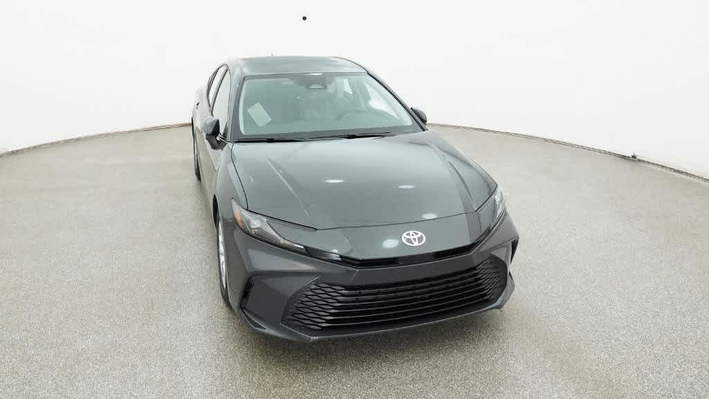 Vehicle image 12 of 32