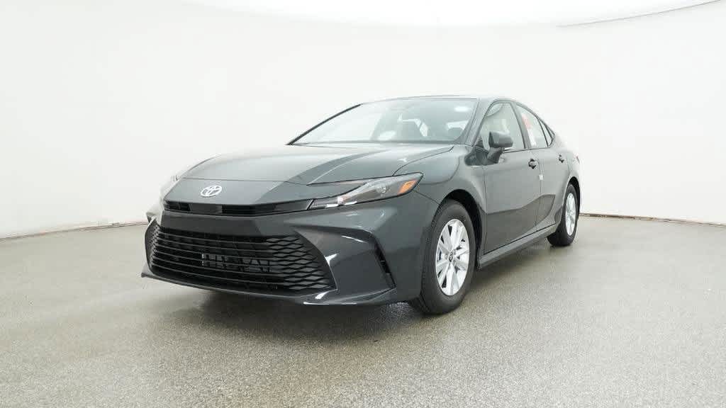 Vehicle image 6 of 32